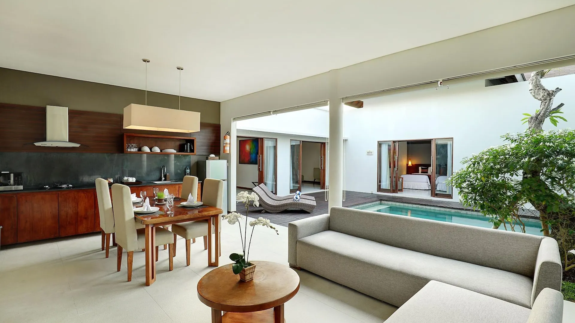 Uppala Villa & Spa Umalas Kerobokan