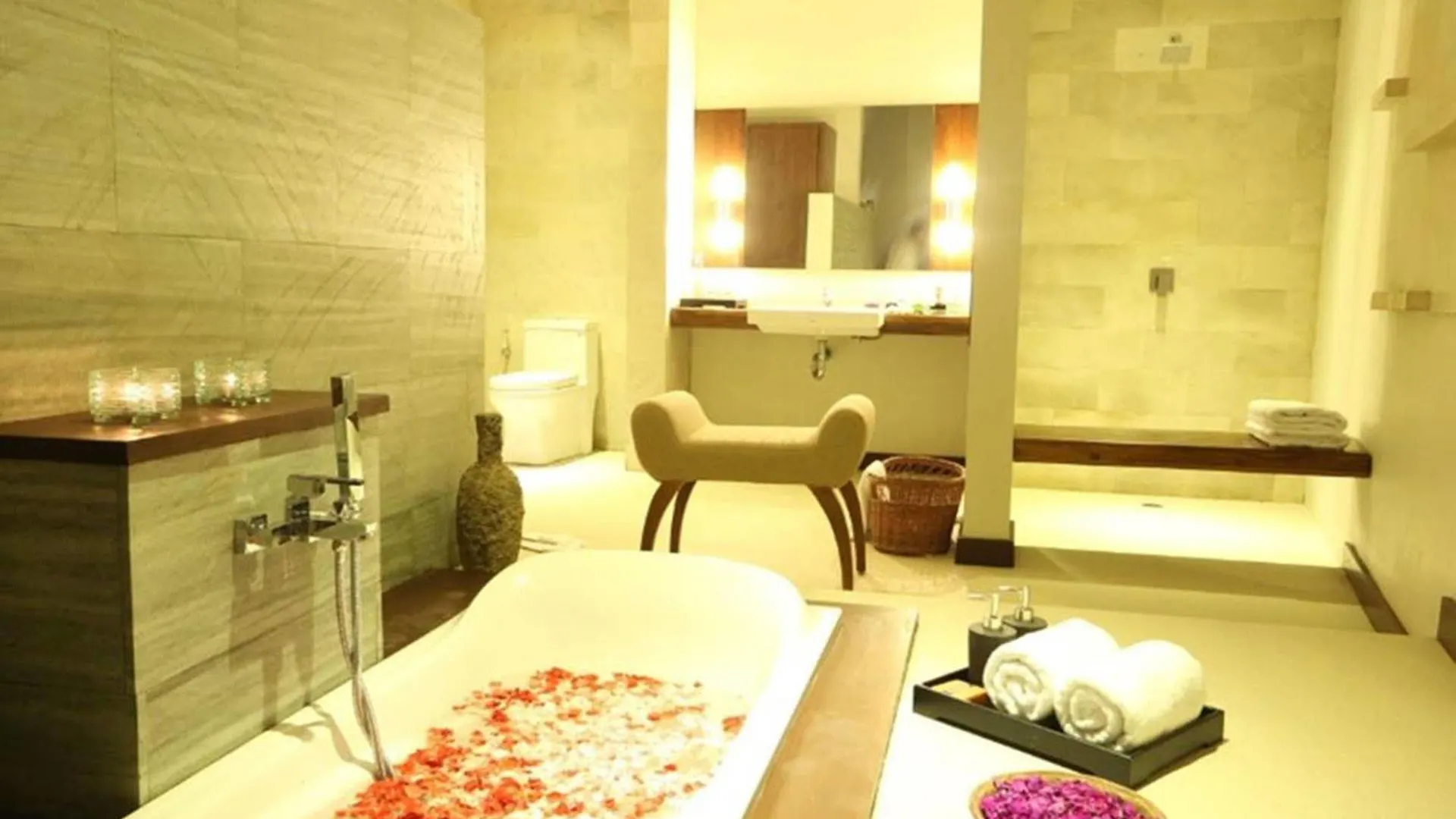 Uppala Villa & Spa Umalas Kerobokan